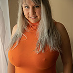 Samanta Lily Orange Turtleneck